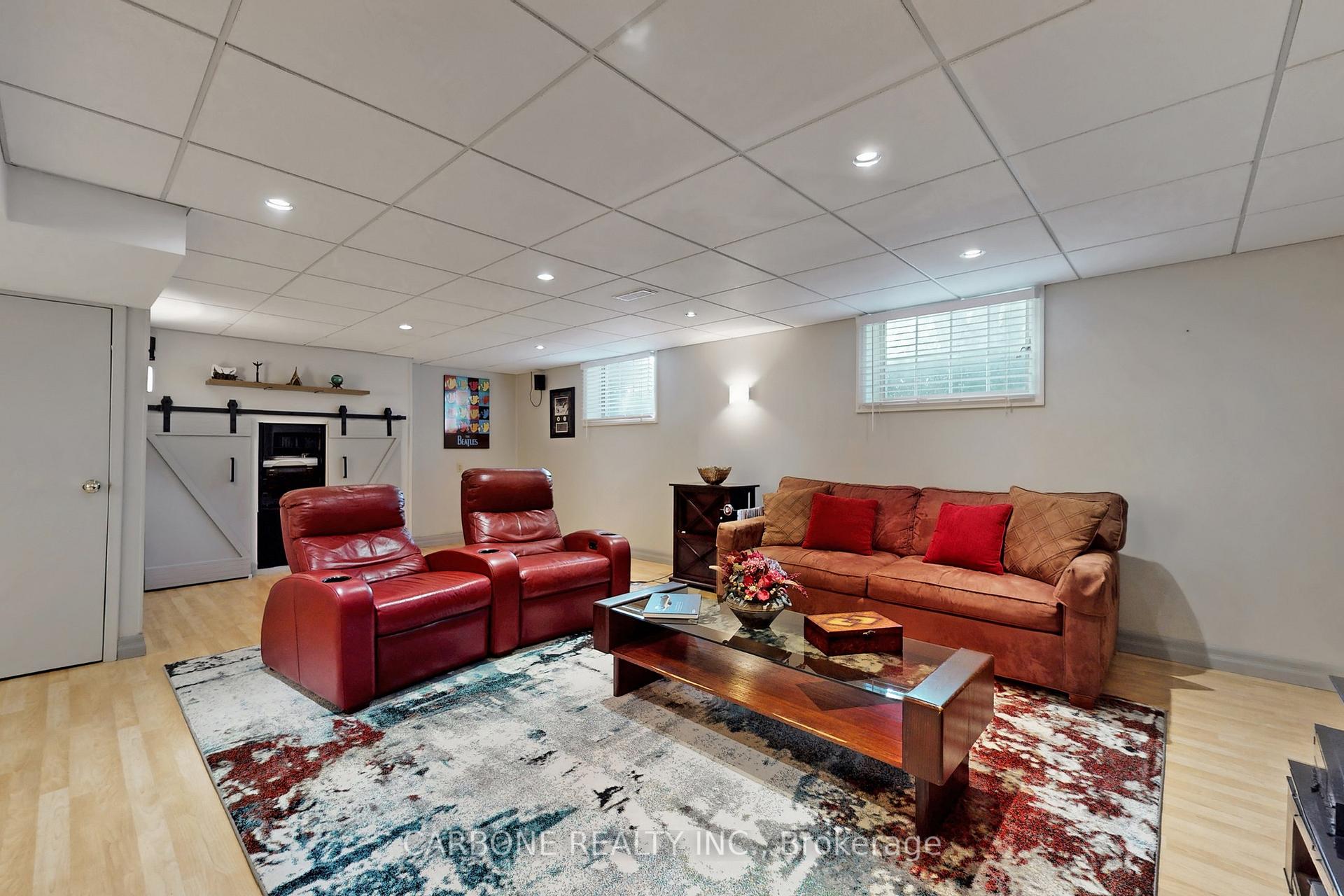Photo 34 of 335 Forde Crescent, King, King City — HOMEH