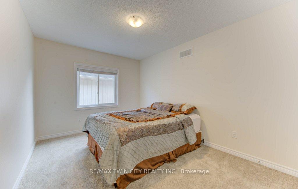 Photo 25 of 361 Beechdrops Drive, Waterloo, Vista Hills — HOMEH