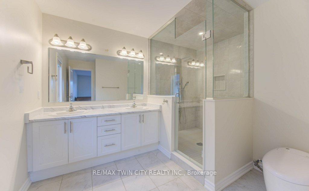 Photo 30 of 361 Beechdrops Drive, Waterloo, Vista Hills — HOMEH