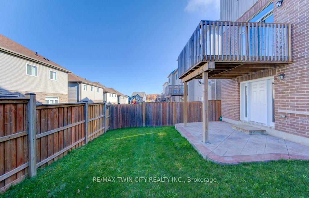 Photo 45 of 361 Beechdrops Drive, Waterloo, Vista Hills — HOMEH