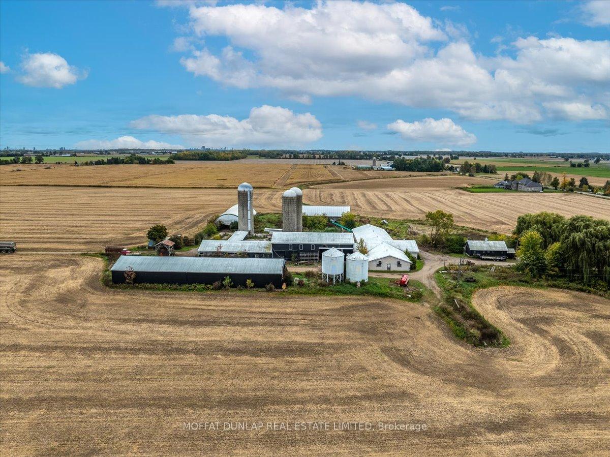 Photo 5 of 13299 Heritage Road, Caledon, Rural Caledon — HOMEH