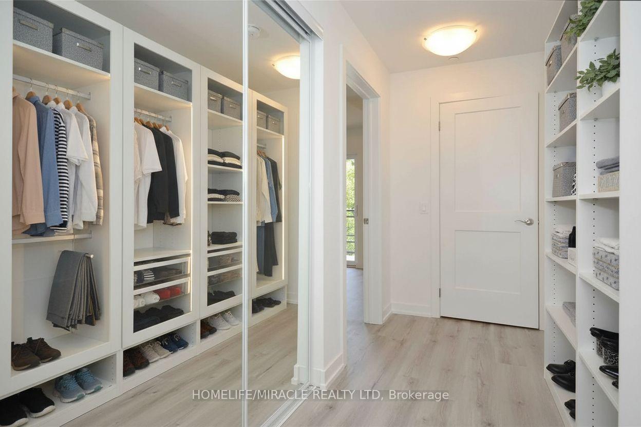 Photo 12 of Unit 211, 243 Northfield Drive E, Waterloo, Colonial Acres — HOMEH
