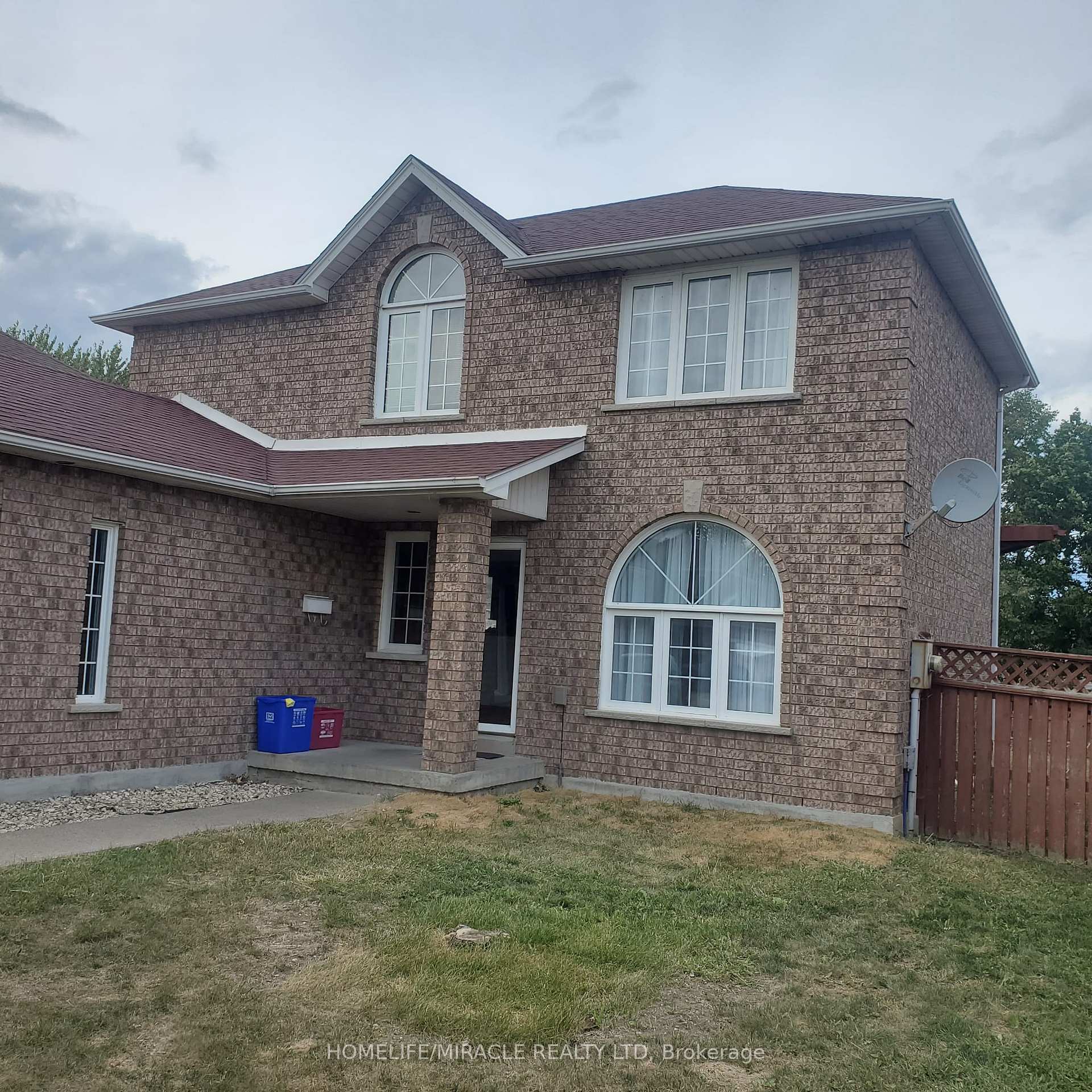 Photo 4 of 12682 Lanoue Street, Windsor — HOMEH