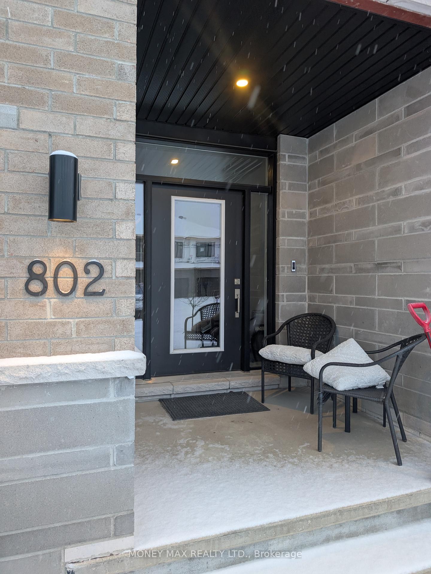 Photo 2 of 802 Solarium Avenue, Ottawa, Riverside South/Gloucester Glen — HOMEH