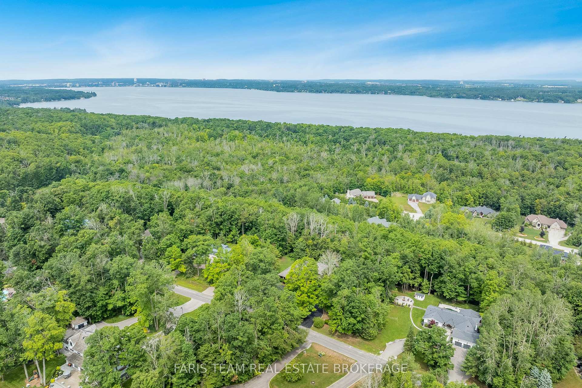 Photo 49 of 1826 Quantz Crescent, Innisfil, Rural Innisfil — HOMEH