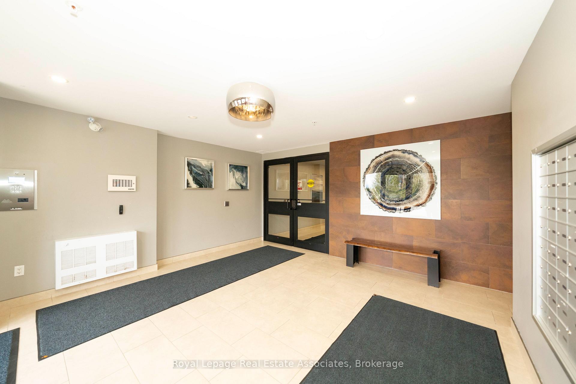 Photo 2 of Unit 306, 25 Kay Crescent, Guelph, Pineridge/Westminster Woods — HOMEH