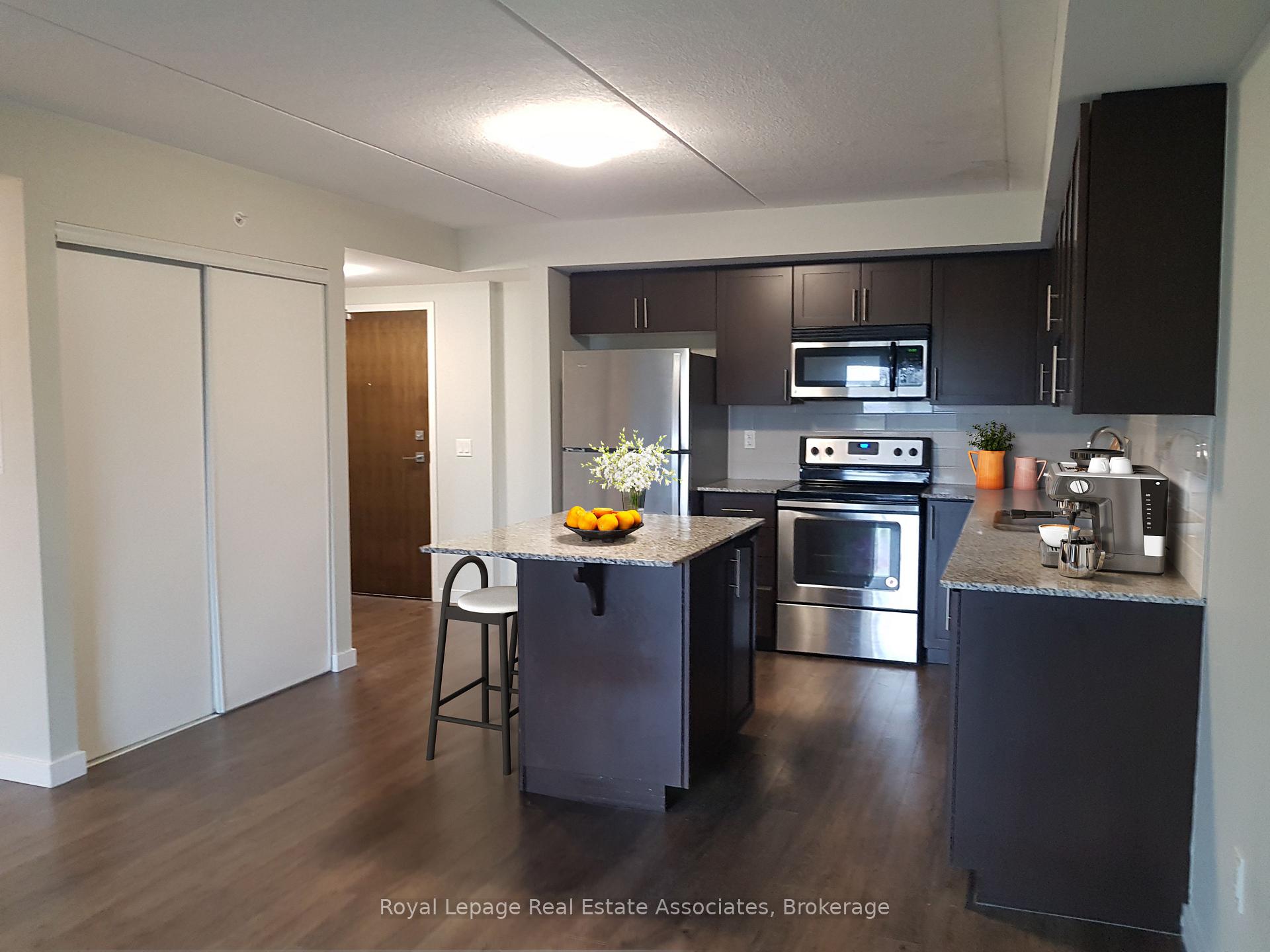 Photo 6 of Unit 306, 25 Kay Crescent, Guelph, Pineridge/Westminster Woods — HOMEH