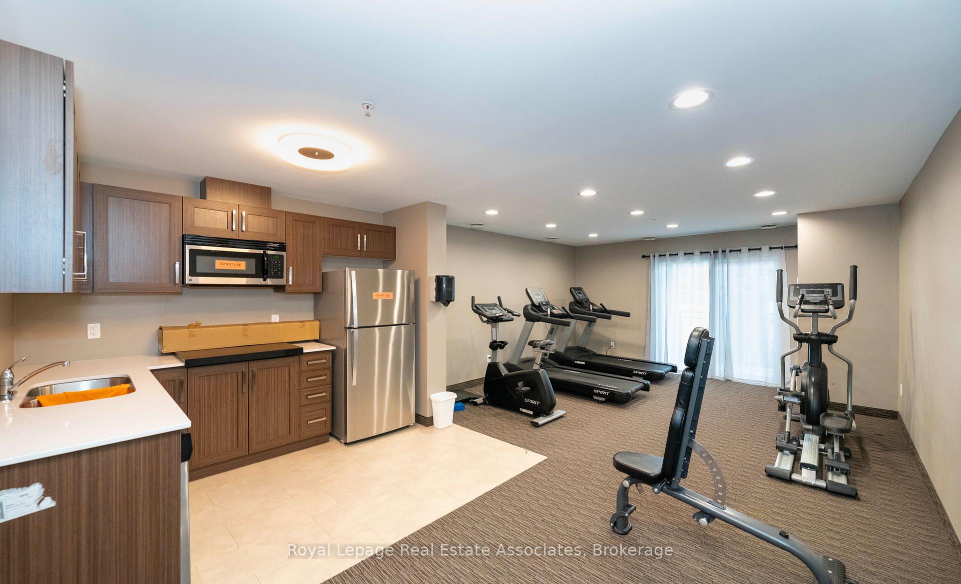 Photo 13 of Unit 306, 25 Kay Crescent, Guelph, Pineridge/Westminster Woods — HOMEH
