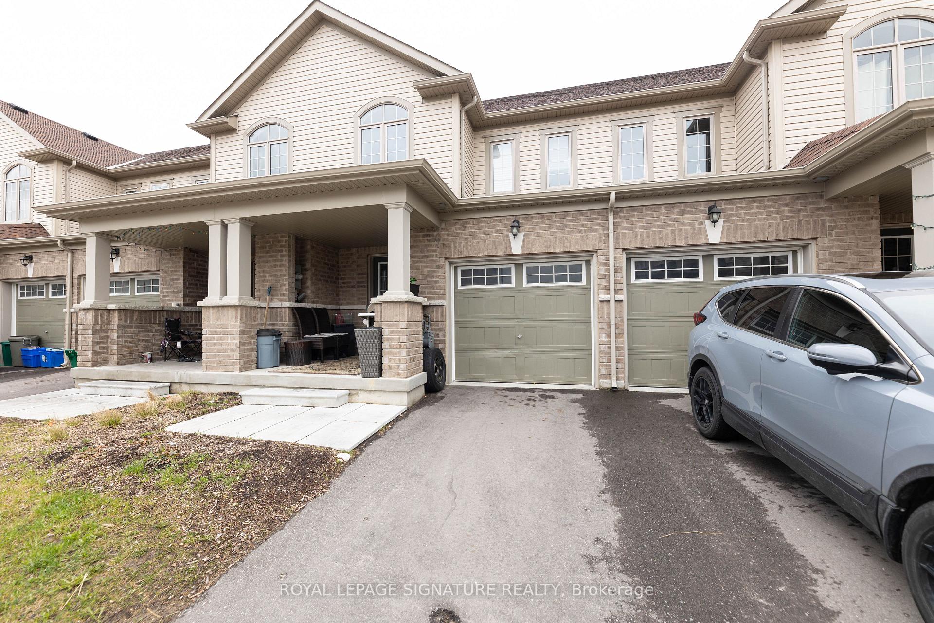 Photo 2 of Unit 11, 740 Linden Drive, Cambridge — HOMEH