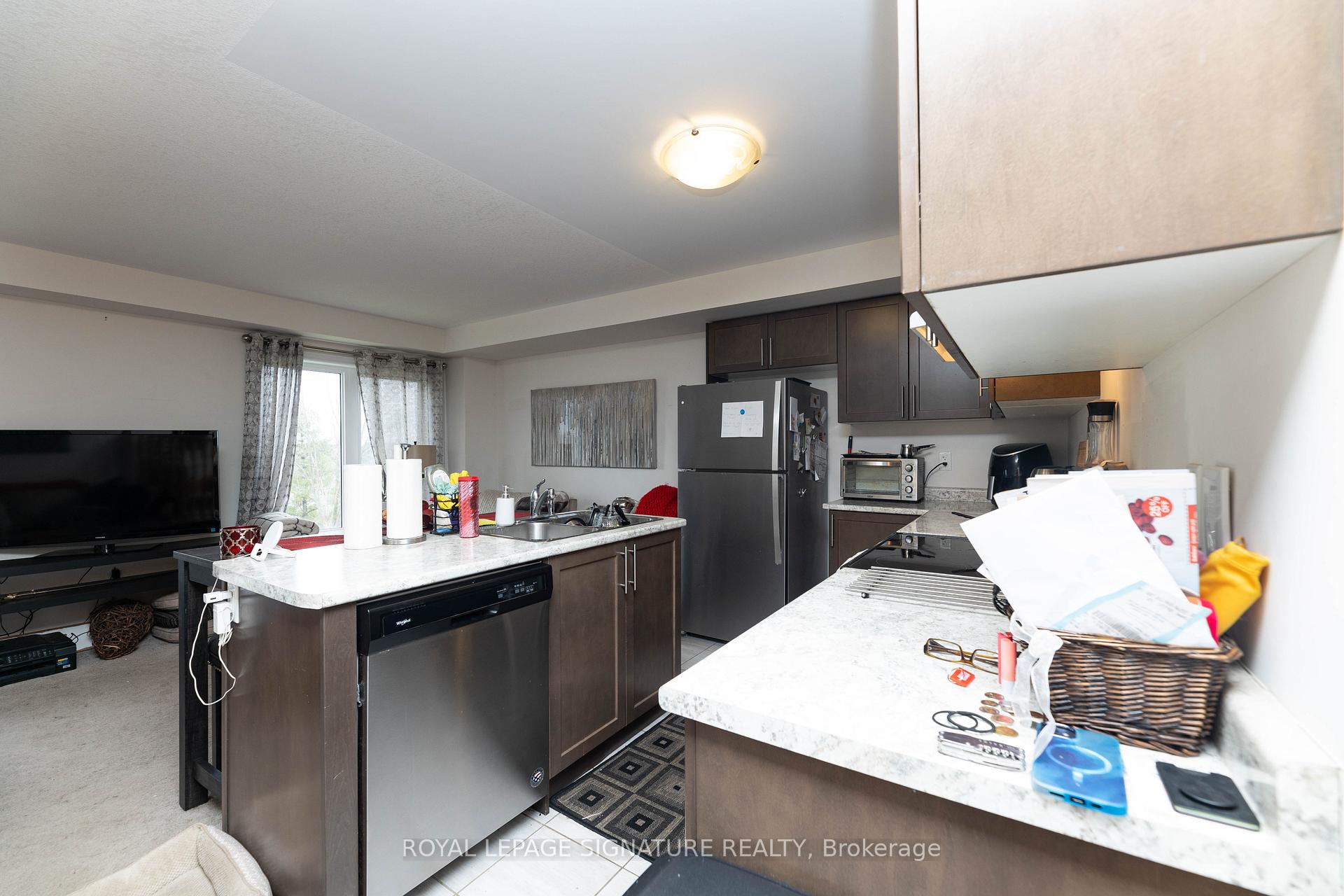 Photo 10 of Unit 11, 740 Linden Drive, Cambridge — HOMEH