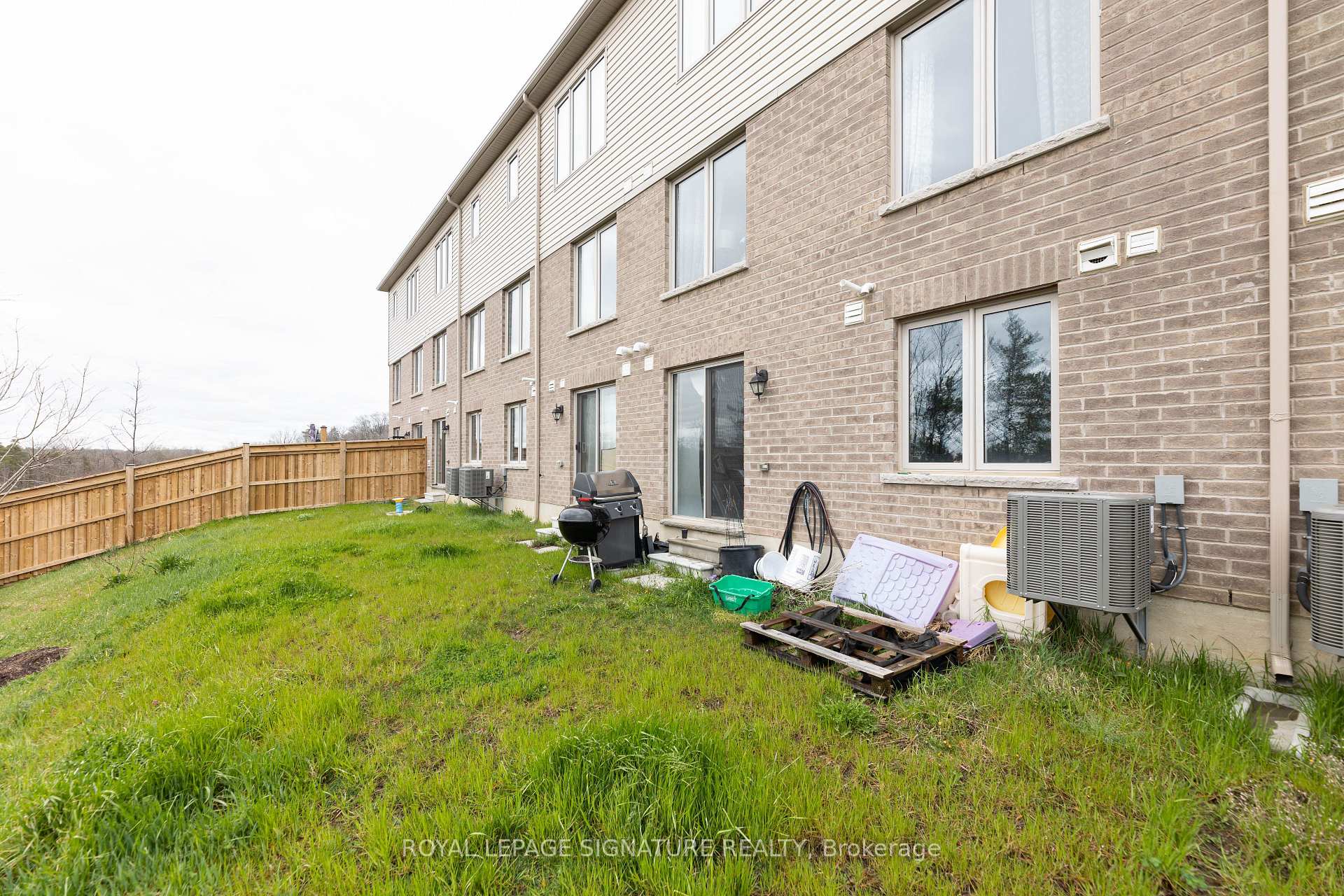Photo 45 of Unit 11, 740 Linden Drive, Cambridge — HOMEH