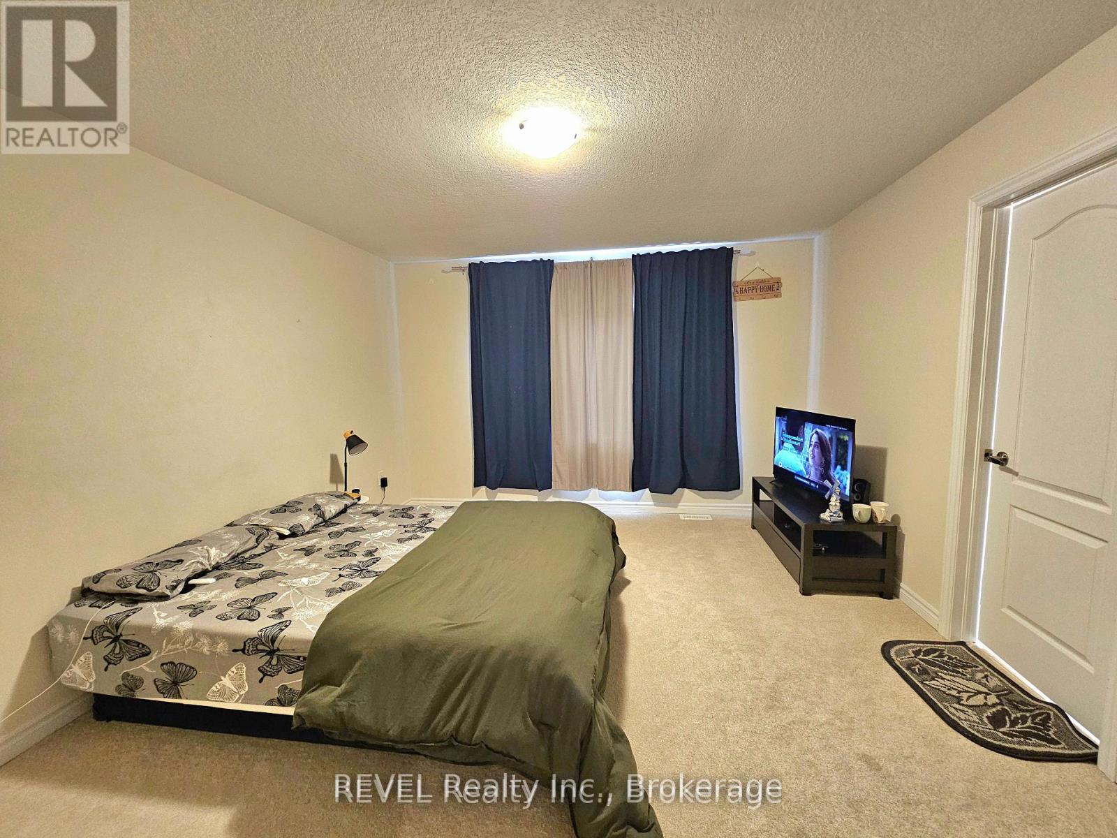 Photo 15 of Unit UPPER, 16 Concord Drive, Thorold, Rolling Meadows — HOMEH