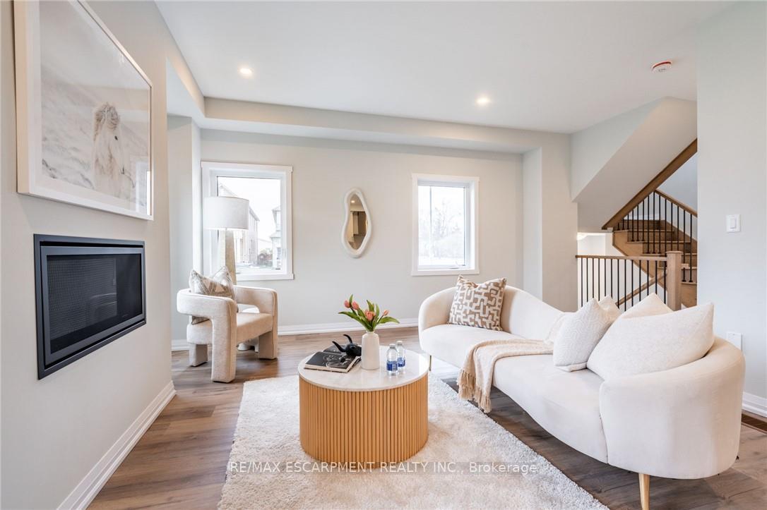 Photo 31 of 239 Lormont Boulevard, Hamilton, Stoney Creek — HOMEH