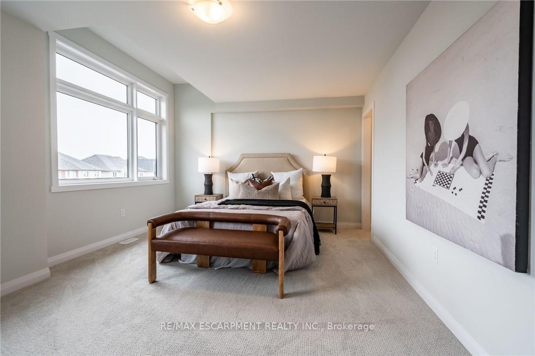 Photo 65 of 239 Lormont Boulevard, Hamilton, Stoney Creek — HOMEH