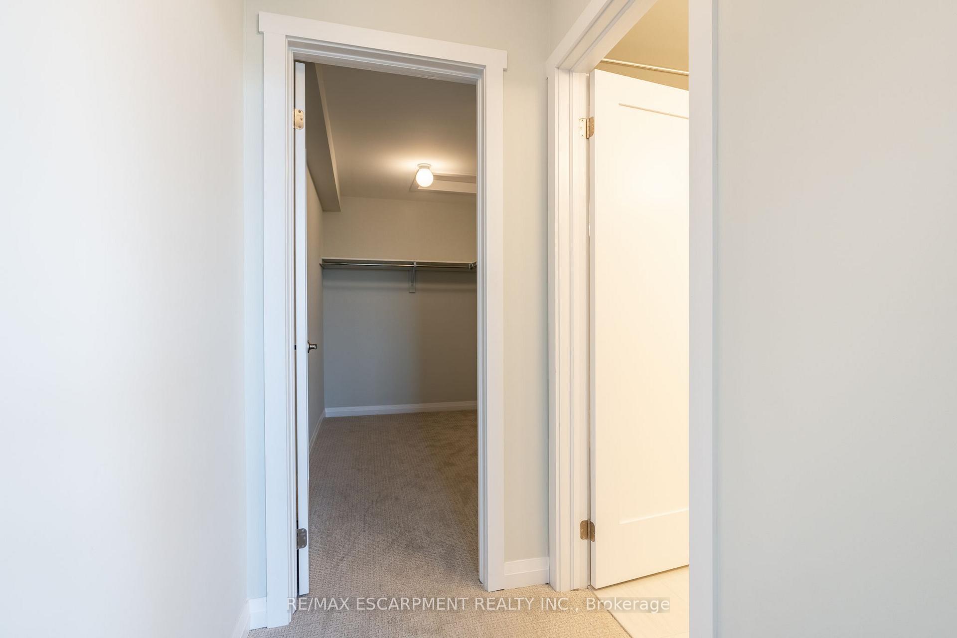 Photo 67 of 239 Lormont Boulevard, Hamilton, Stoney Creek — HOMEH