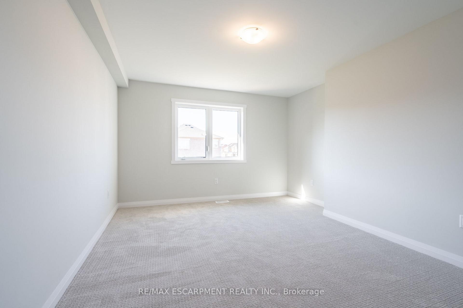 Photo 75 of 239 Lormont Boulevard, Hamilton, Stoney Creek — HOMEH