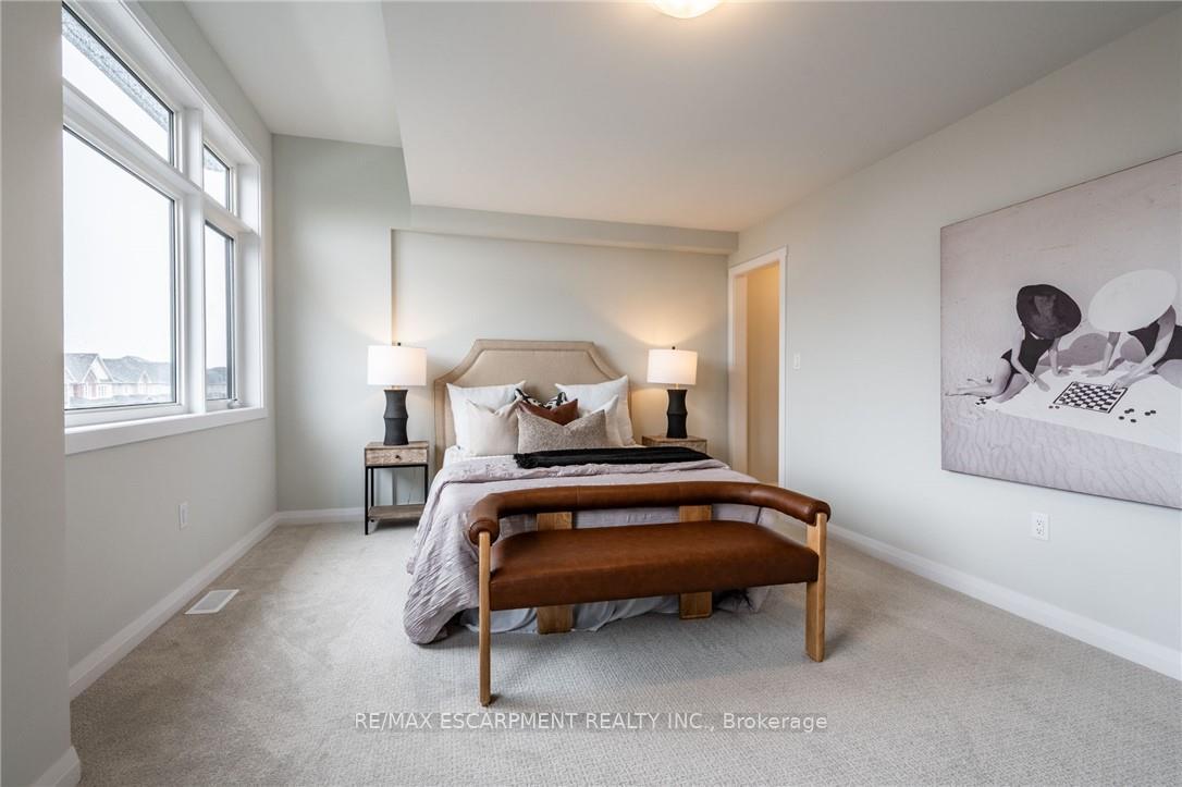 Photo 44 of 239 Lormont Boulevard, Hamilton, Stoney Creek — HOMEH