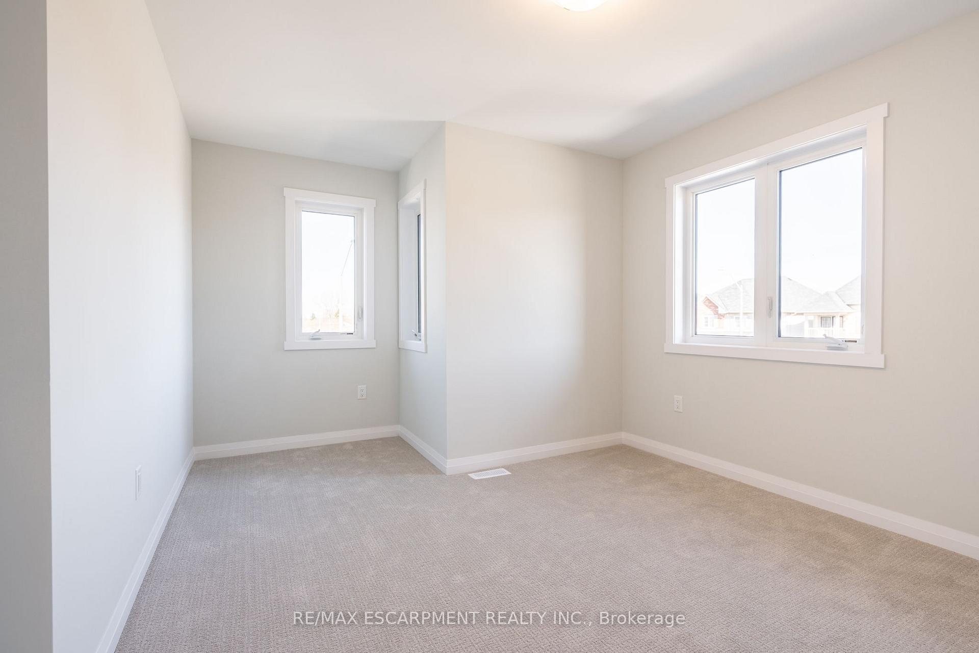Photo 51 of 239 Lormont Boulevard, Hamilton, Stoney Creek — HOMEH