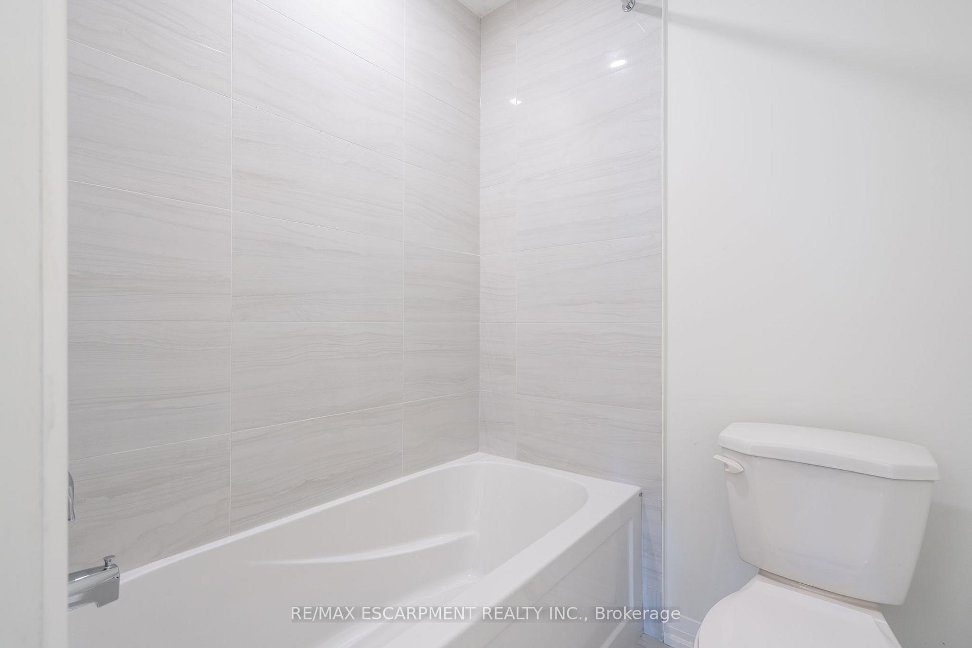 Photo 58 of 239 Lormont Boulevard, Hamilton, Stoney Creek — HOMEH