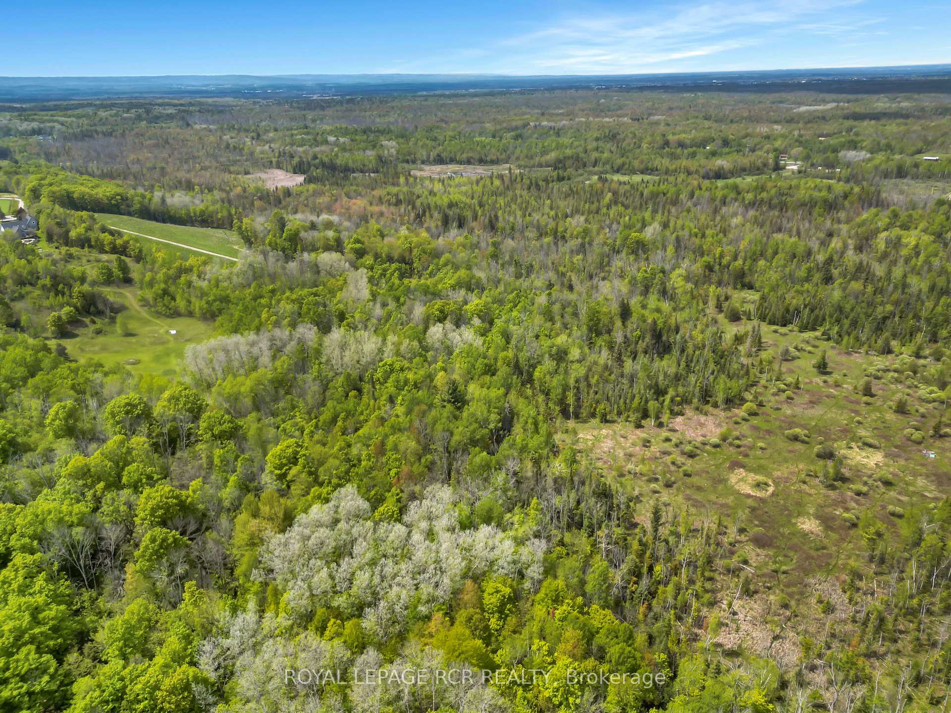 Photo 12 of 6651 3rd Line, Essa, Rural Essa — HOMEH