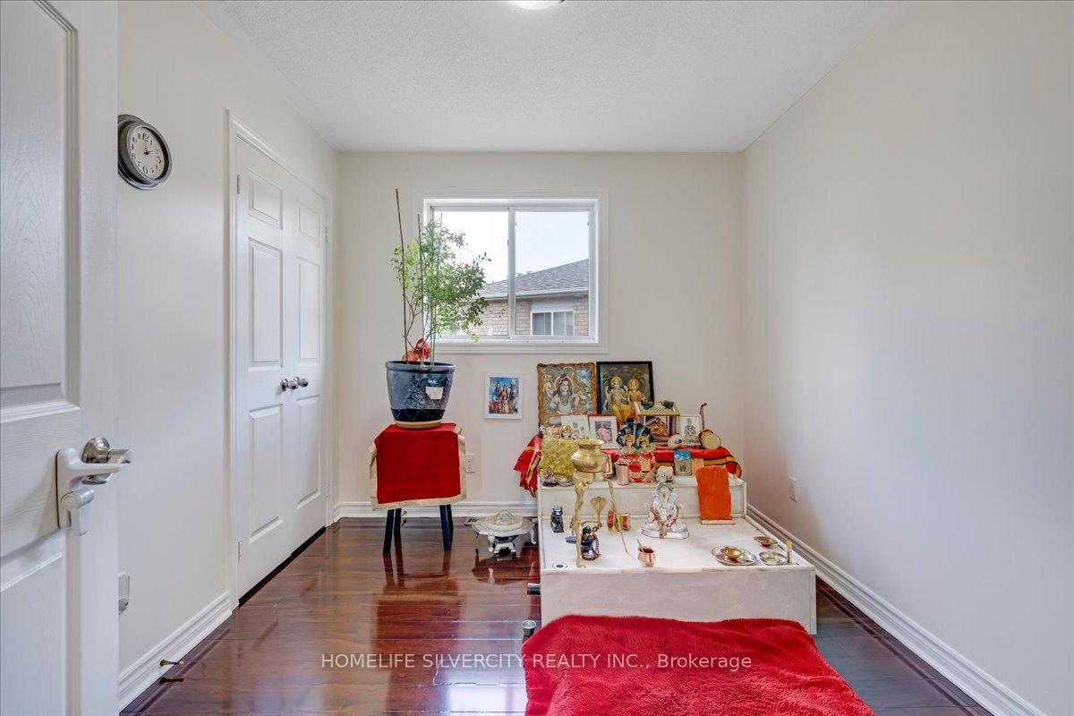 Photo 34 of 40 Bird Street, Barrie, Edgehill Drive — HOMEH