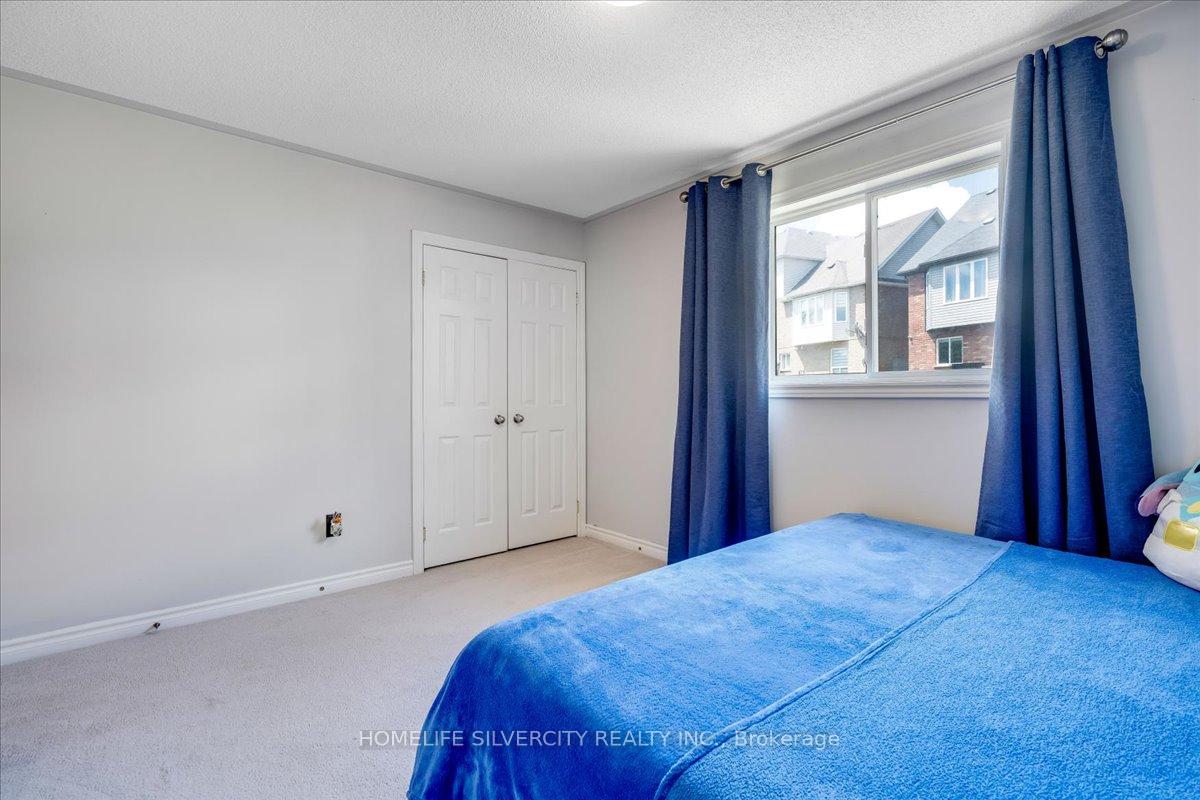 Photo 36 of 40 Bird Street, Barrie, Edgehill Drive — HOMEH