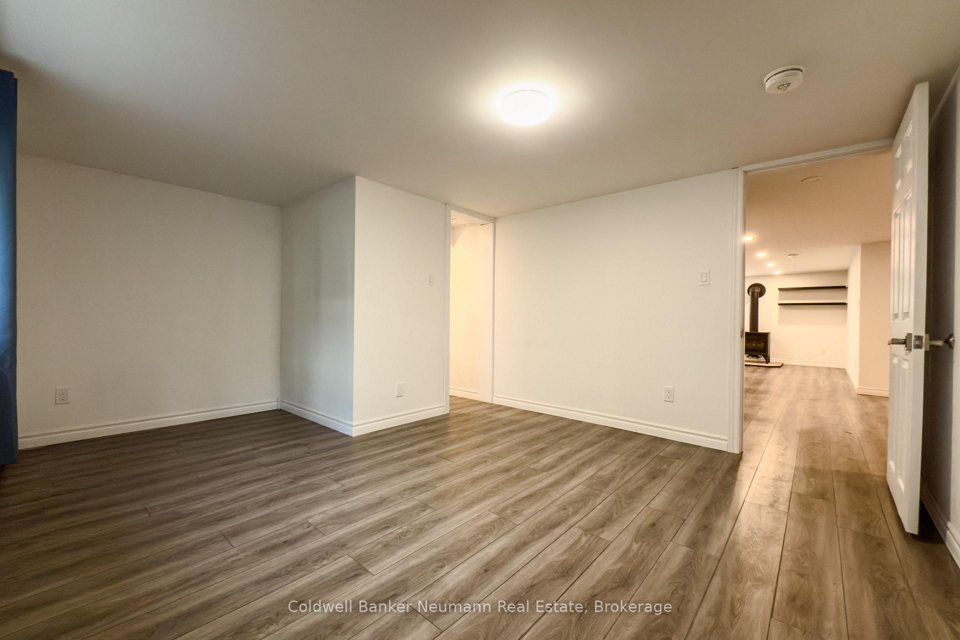 Photo 8 of Unit Lower, 18 Forest Hill Drive, Guelph, Dovercliffe Park/Old University — HOMEH