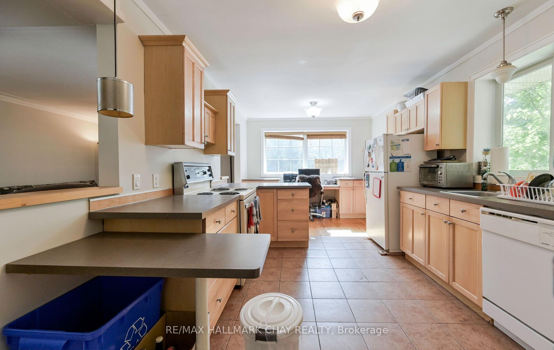Photo 13 of 67 Cedar Street, Guelph, Dovercliffe Park/Old University — HOMEH