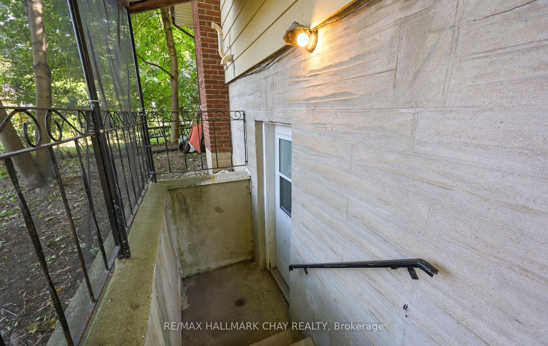 Photo 25 of 67 Cedar Street, Guelph, Dovercliffe Park/Old University — HOMEH