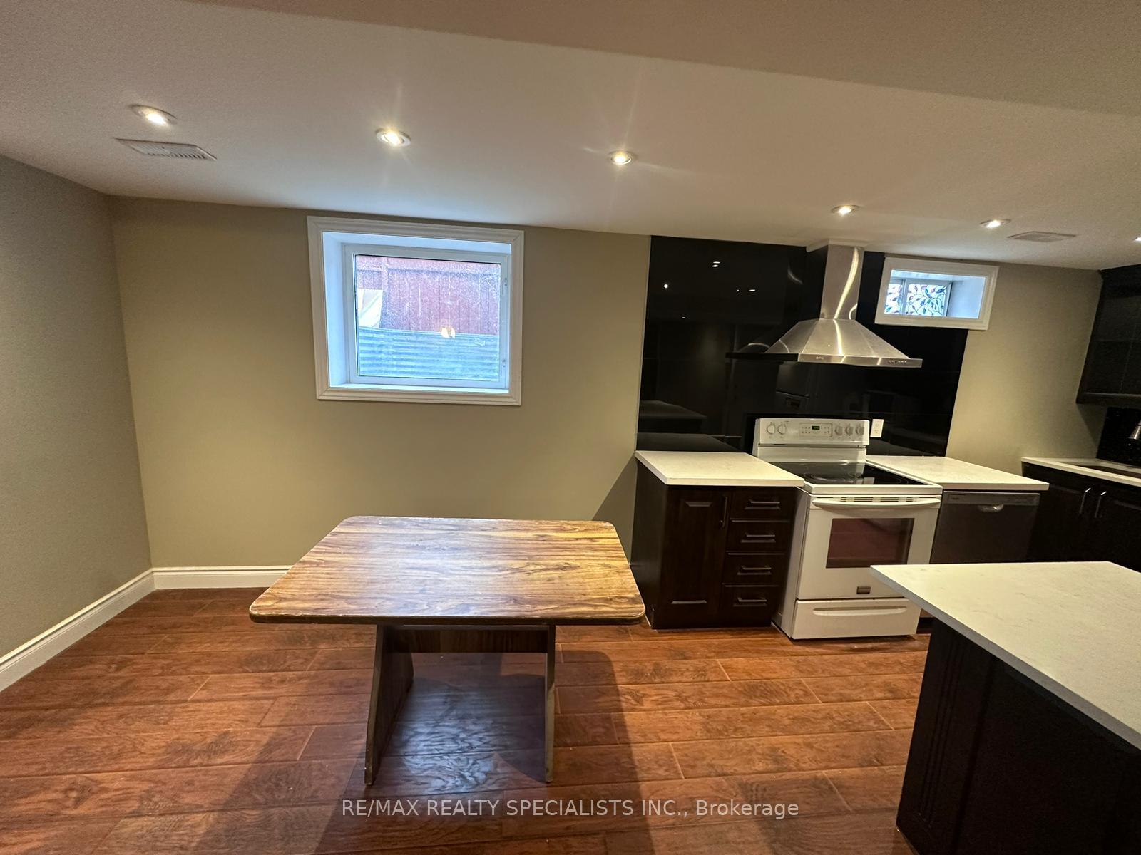 Photo 7 of Unit Bsmt, 1 Squirreltail Way, Brampton, Brampton North — HOMEH
