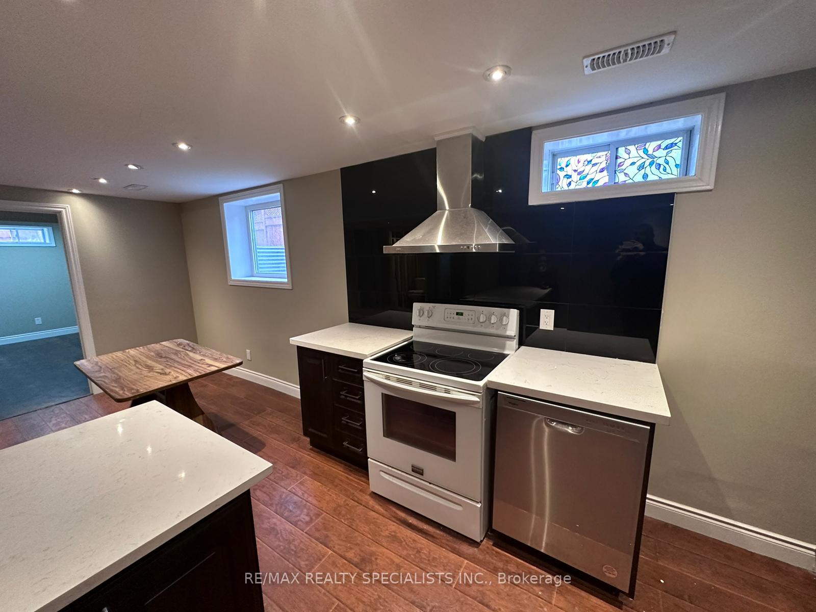 Photo 21 of Unit Bsmt, 1 Squirreltail Way, Brampton, Brampton North — HOMEH