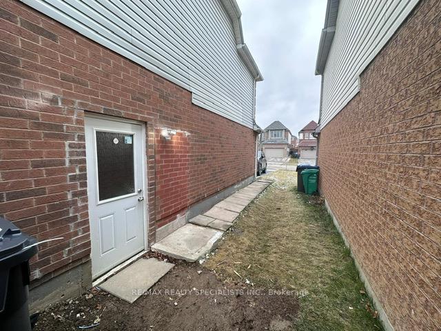 Photo 30 of Unit Bsmt, 1 Squirreltail Way, Brampton, Brampton North — HOMEH