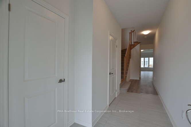 Photo 5 of 233 Prescott Drive, Clearview, Stayner — HOMEH