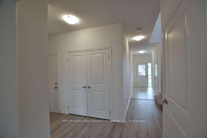 Photo 12 of 233 Prescott Drive, Clearview, Stayner — HOMEH