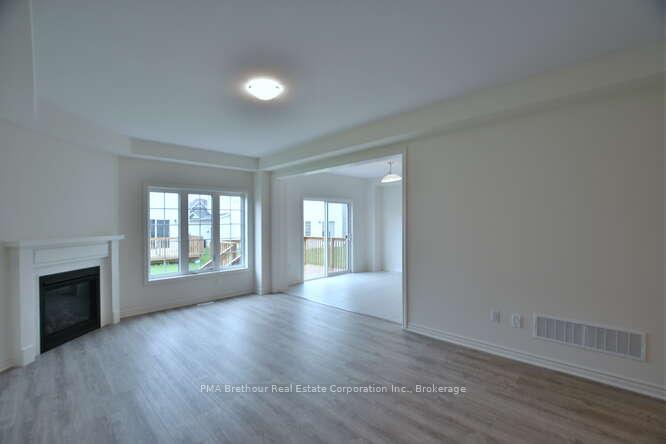 Photo 26 of 233 Prescott Drive, Clearview, Stayner — HOMEH