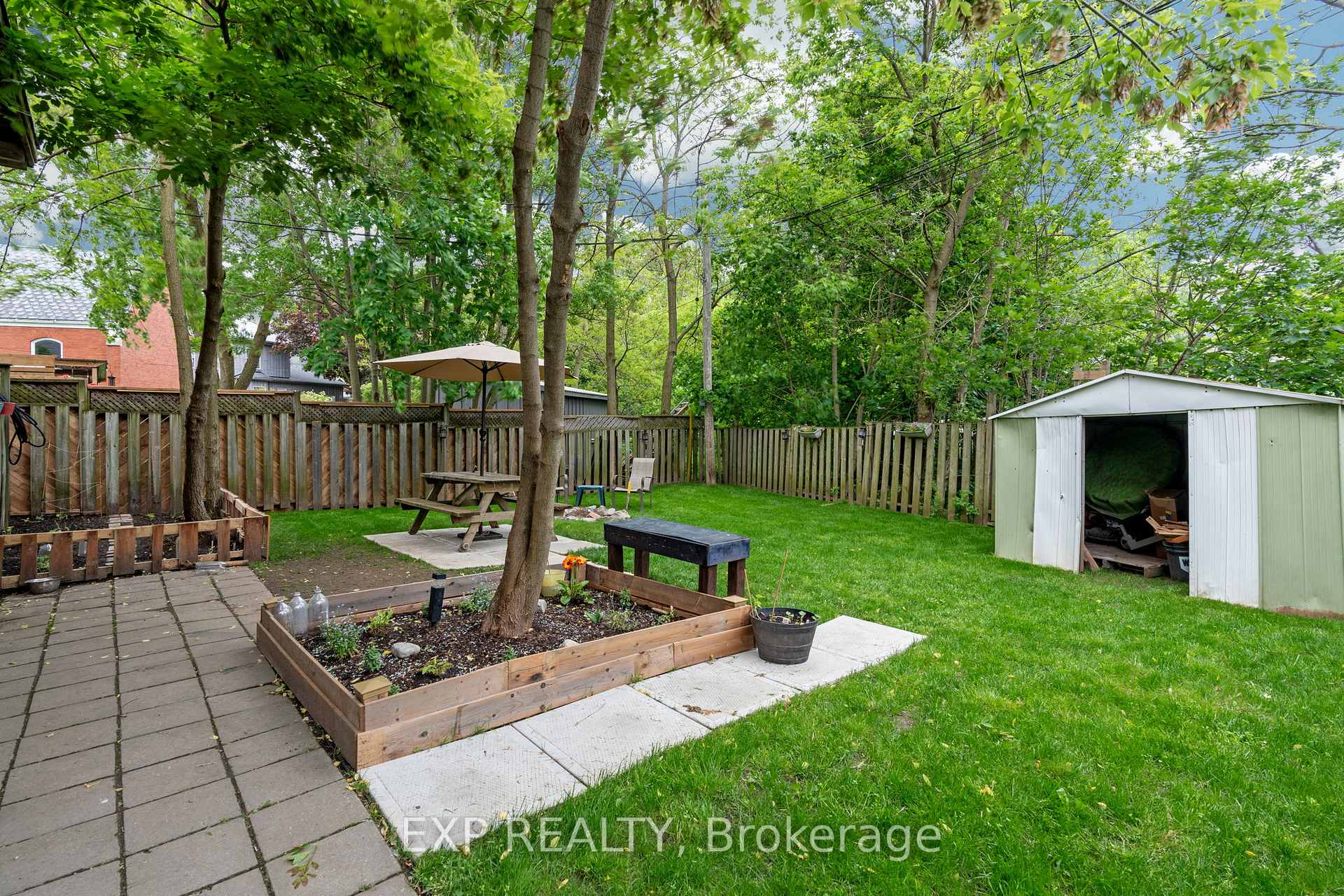 Photo 57 of 195 Main Street, Lucan Biddulph, Lucan — HOMEH