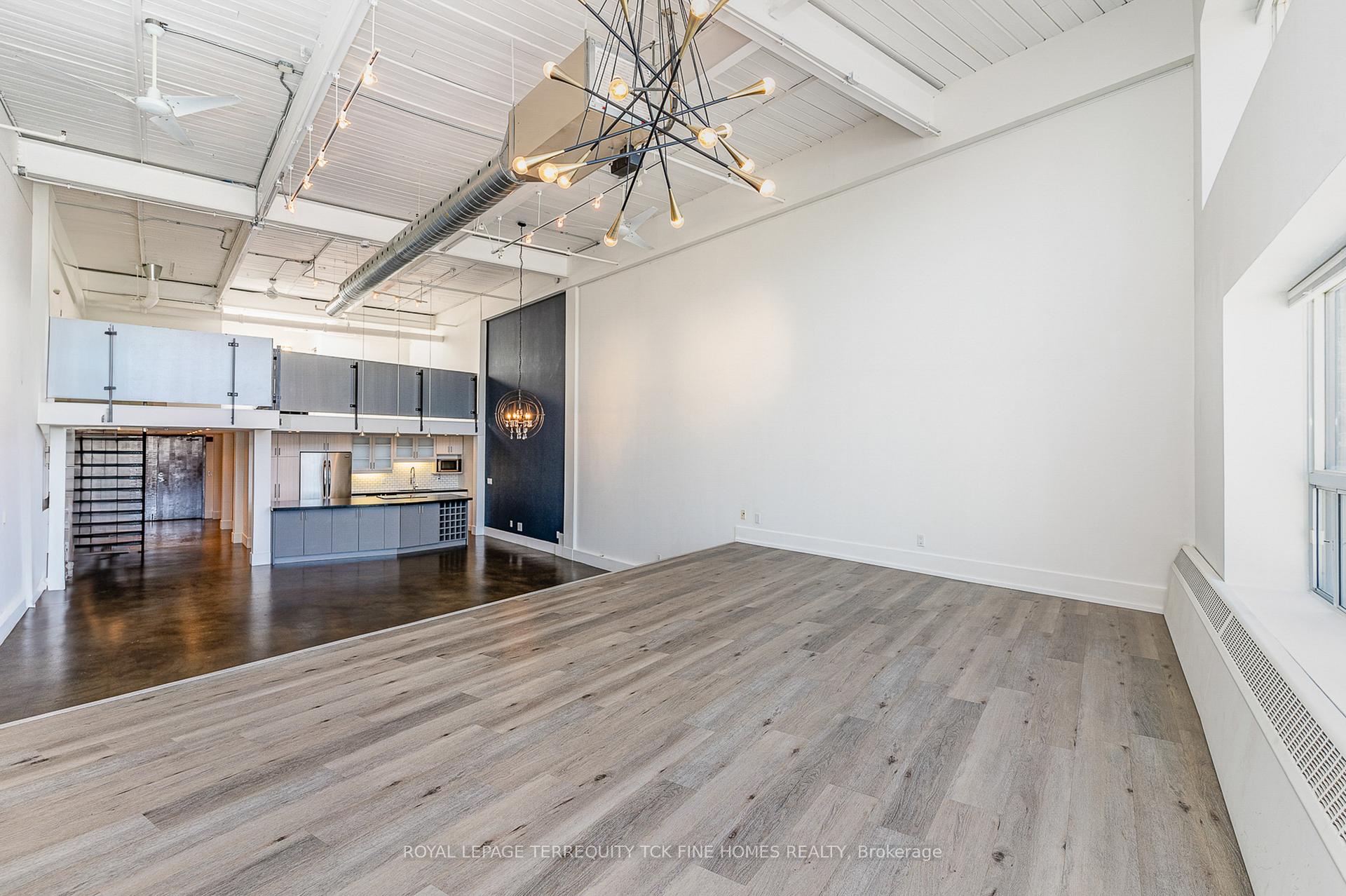 Front of Unit 225, 1173 Dundas Street E