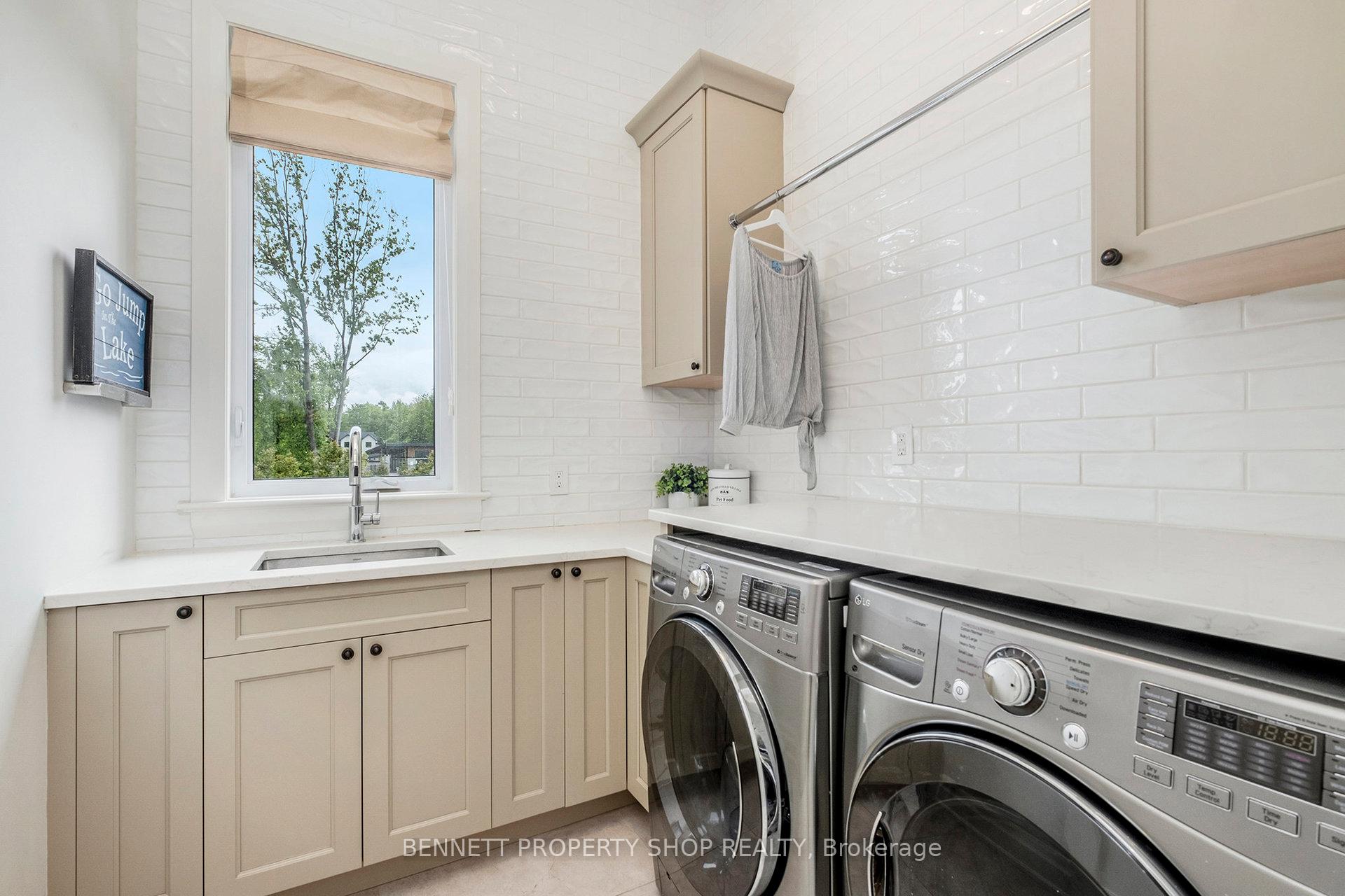 Photo 12 of 396 Shoreway Drive, Ottawa, Greely — HOMEH