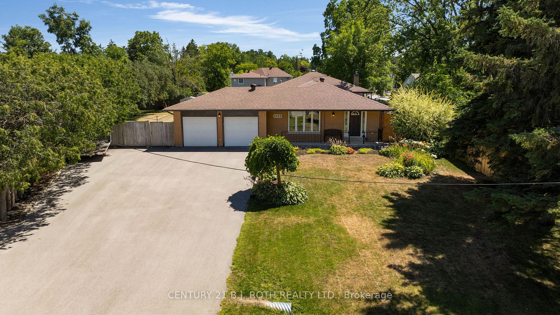 Photo 1 of 2123 Mildred Avenue, Innisfil, Alcona — HOMEH