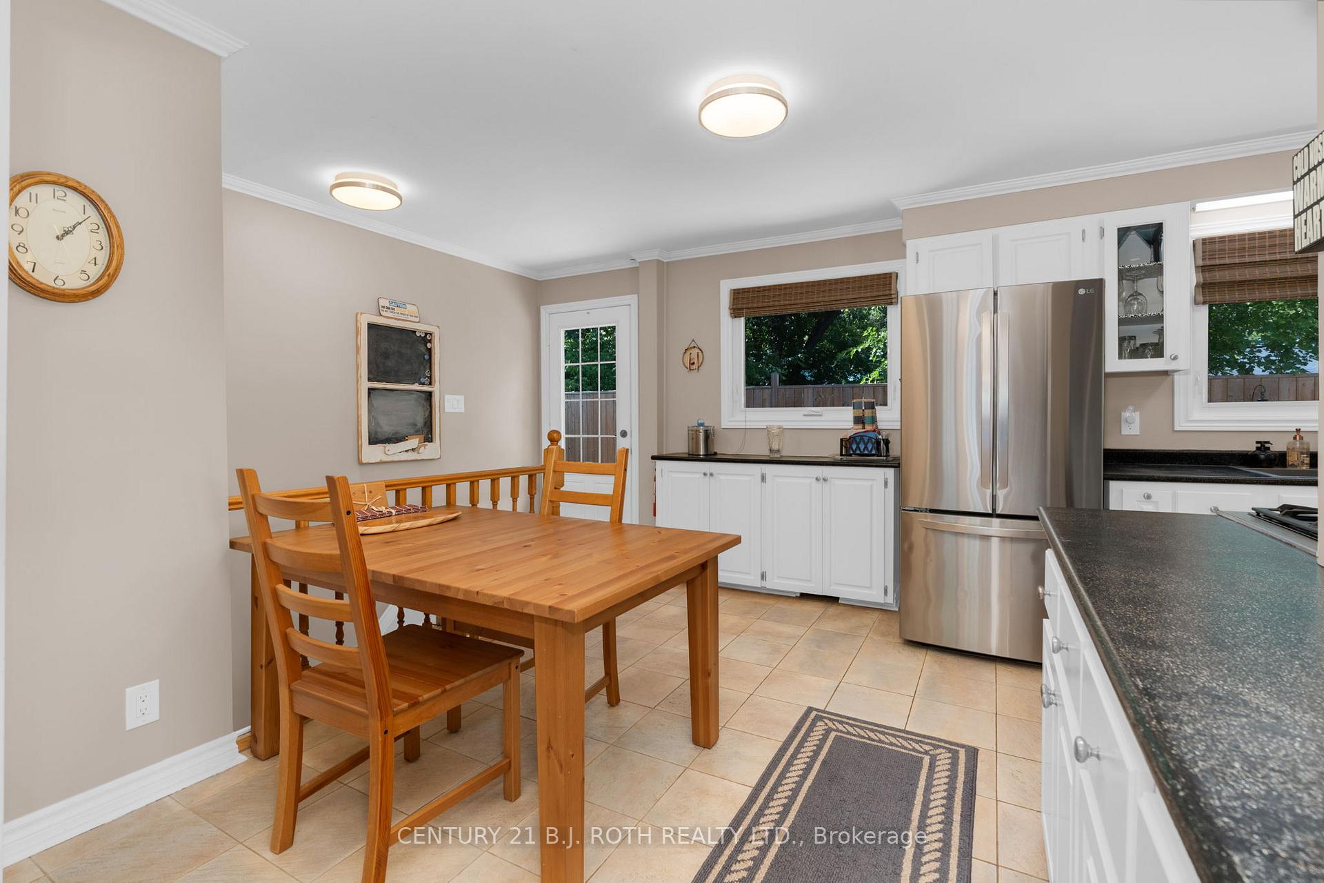 Photo 6 of 2123 Mildred Avenue, Innisfil, Alcona — HOMEH