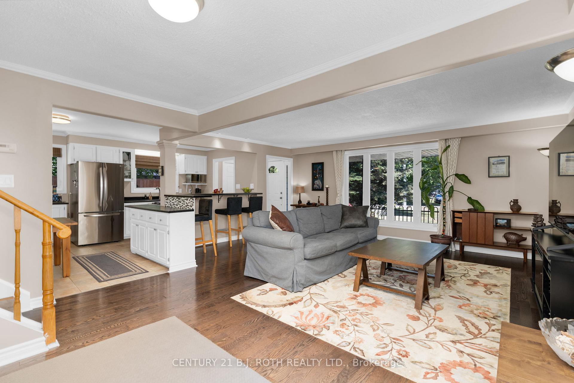 Photo 9 of 2123 Mildred Avenue, Innisfil, Alcona — HOMEH