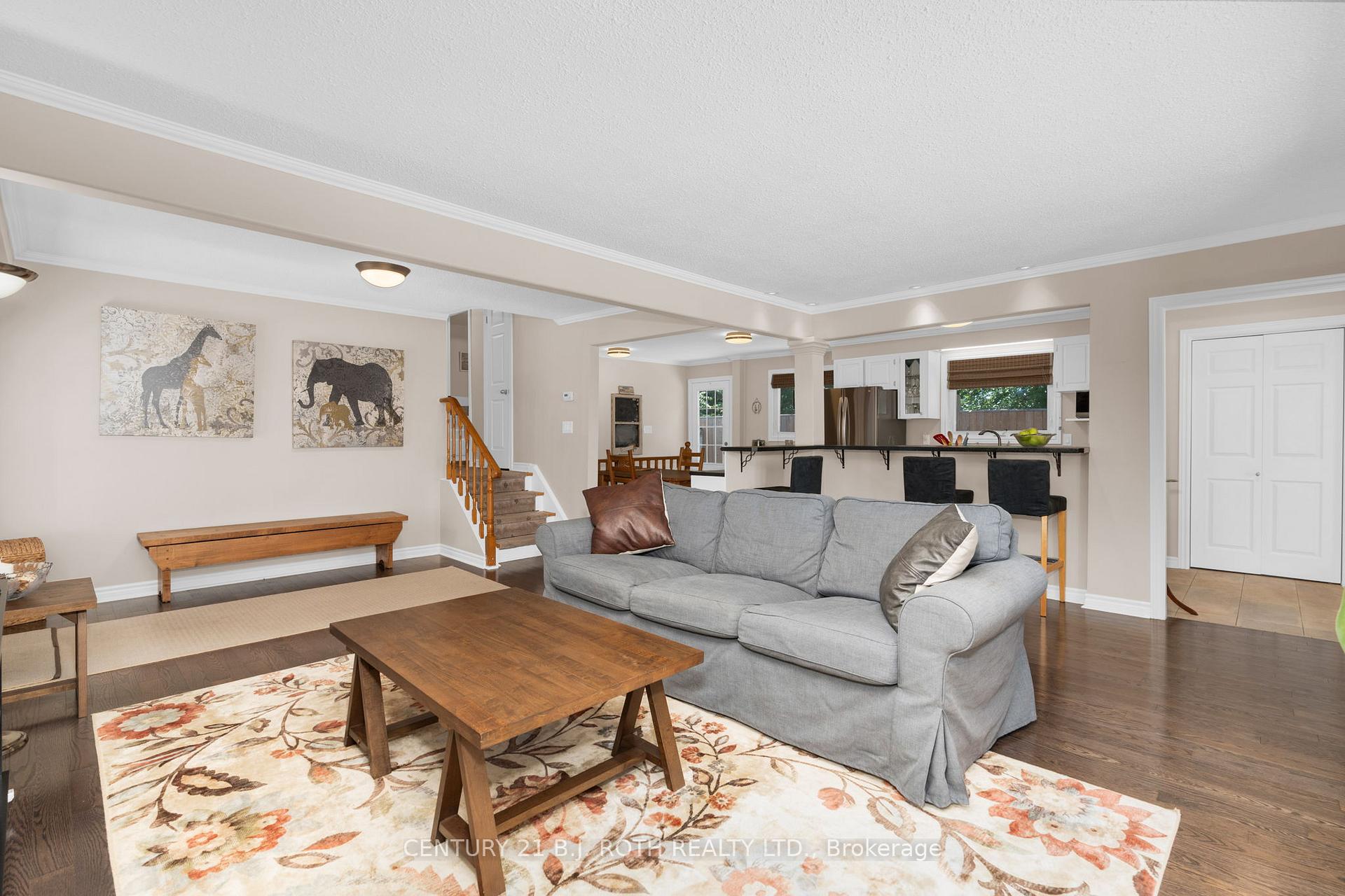 Photo 10 of 2123 Mildred Avenue, Innisfil, Alcona — HOMEH
