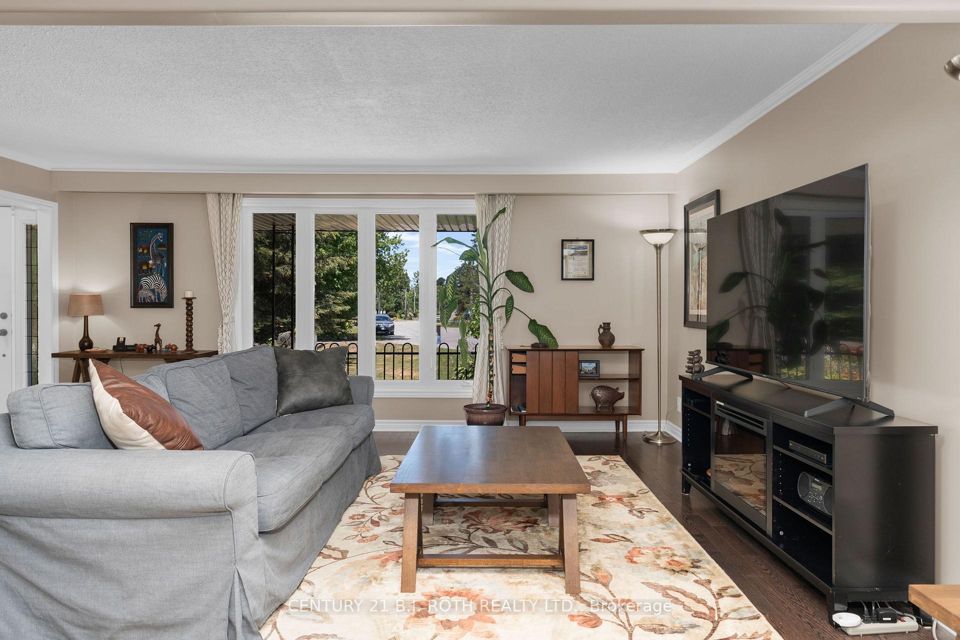 Photo 12 of 2123 Mildred Avenue, Innisfil, Alcona — HOMEH