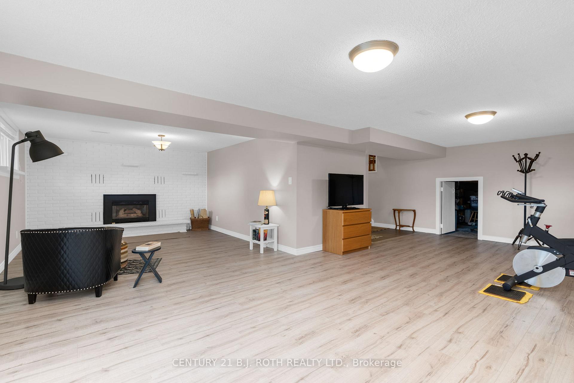 Photo 29 of 2123 Mildred Avenue, Innisfil, Alcona — HOMEH