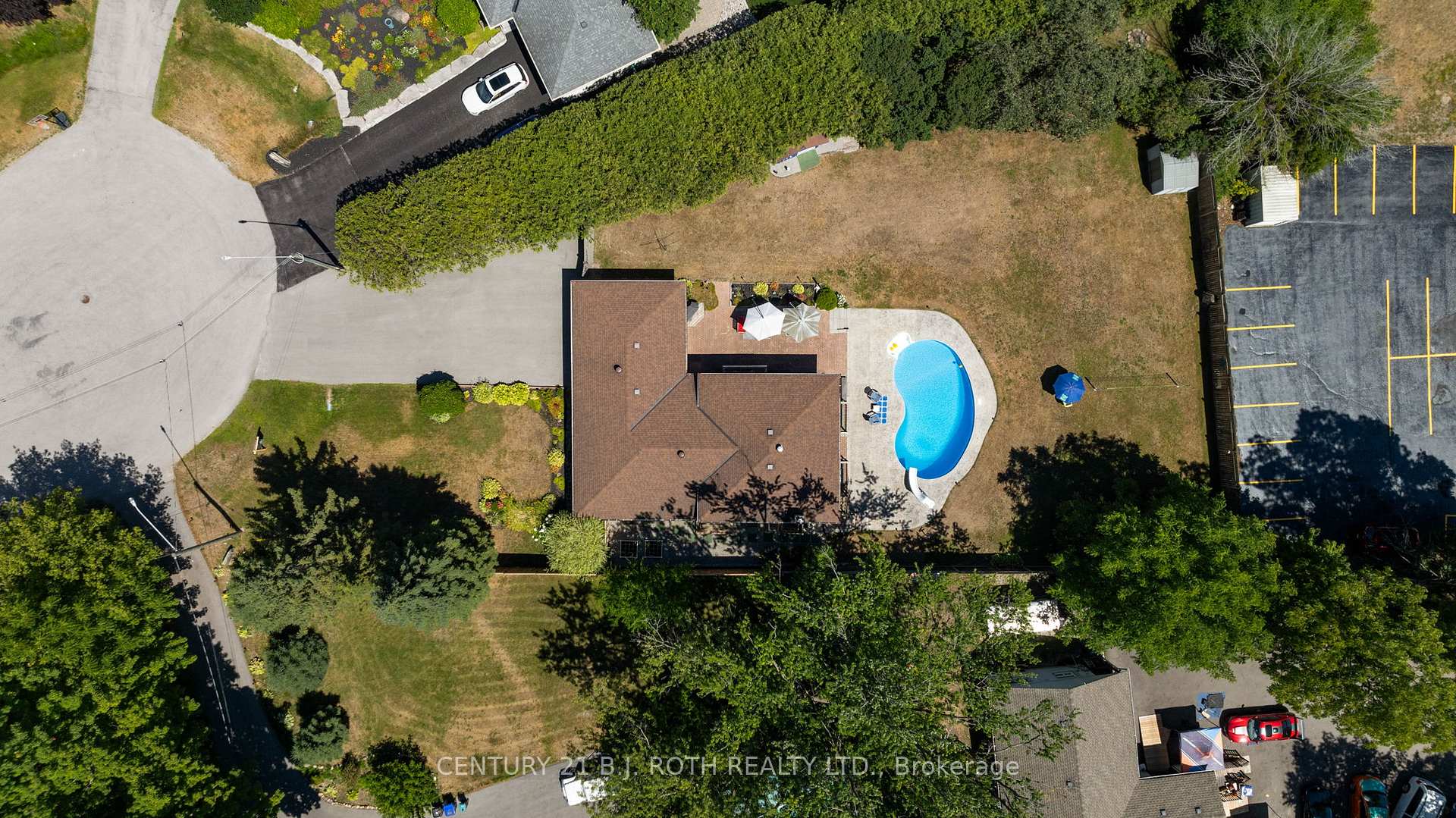 Photo 43 of 2123 Mildred Avenue, Innisfil, Alcona — HOMEH