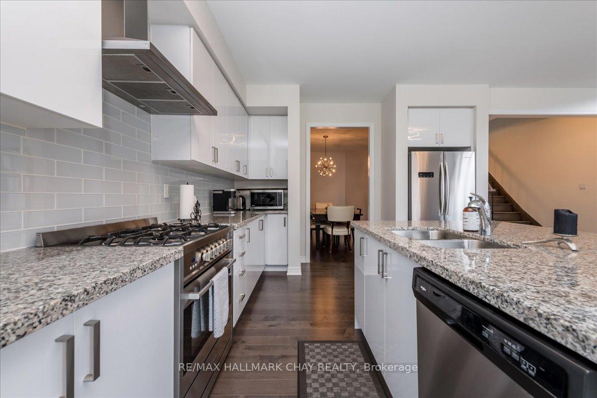 Photo 7 of 1433 McRoberts Crescent, Innisfil, Alcona — HOMEH
