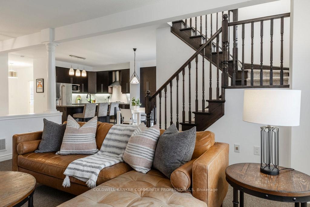 Photo 12 of 142 Painter Terrace, Hamilton, Waterdown — HOMEH