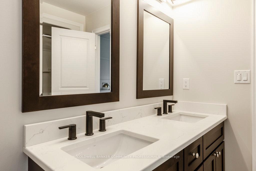 Photo 23 of 142 Painter Terrace, Hamilton, Waterdown — HOMEH