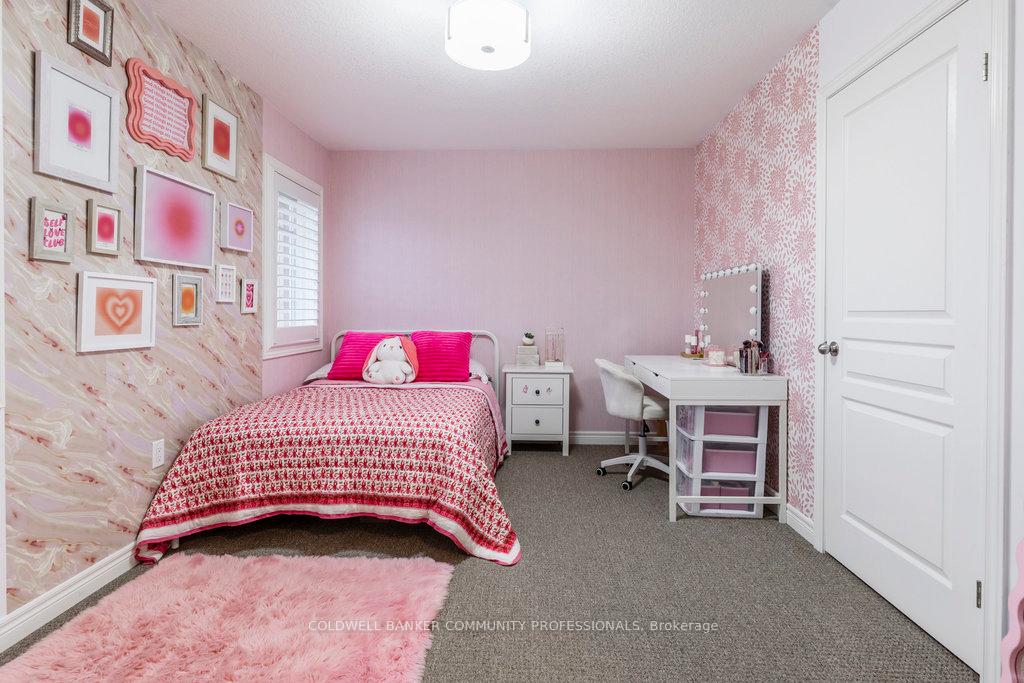 Photo 27 of 142 Painter Terrace, Hamilton, Waterdown — HOMEH