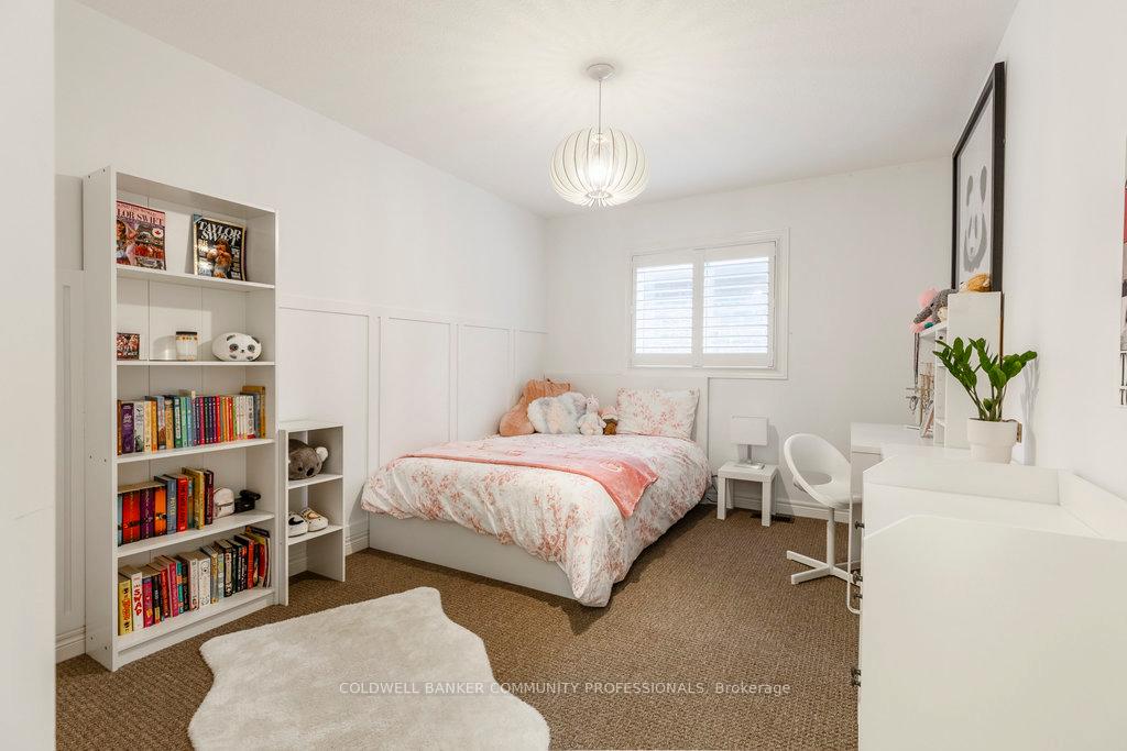 Photo 31 of 142 Painter Terrace, Hamilton, Waterdown — HOMEH